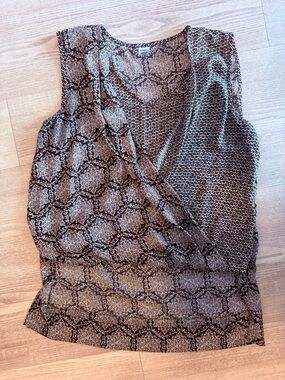 Jockey Brown and Black Sleeveless V-Neck Printed Wrap Tank